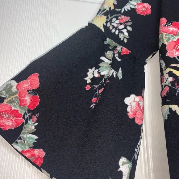 Floral Jacket - Picture 3 of 5